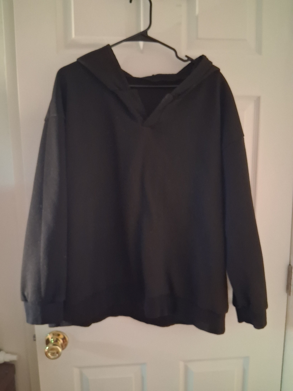 Oversized Black Hooded Pullover